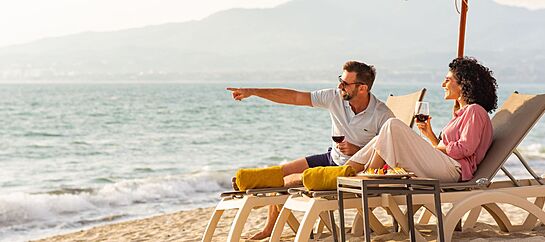 Romantic Walking At The Beach Villa La Estancia