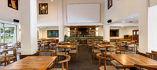 Villa Del Palmar Sport Bar
