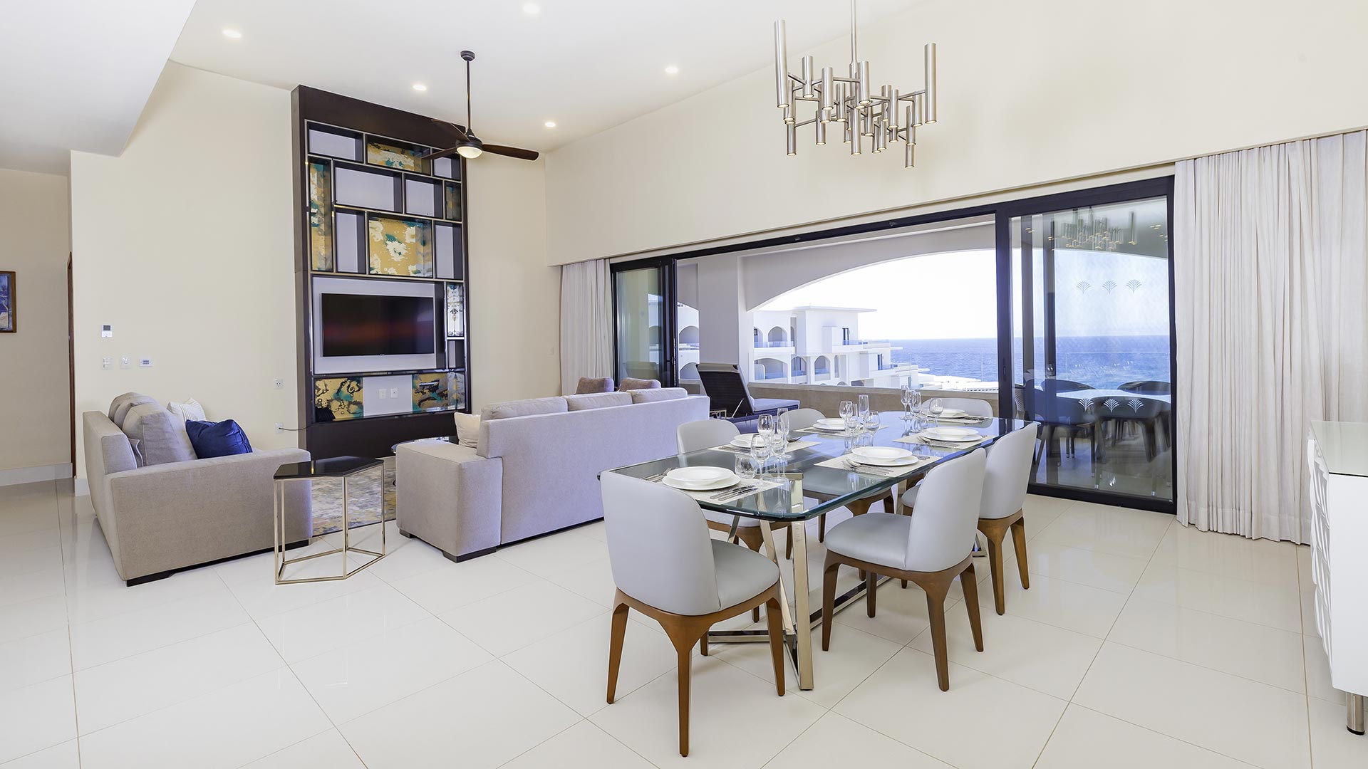 Cabo San Lucas Suites