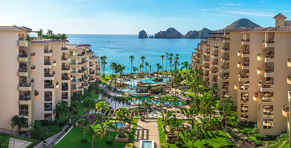 The Cabo All-Inclusive Hack That Triples Your Restaurant Options Instantly