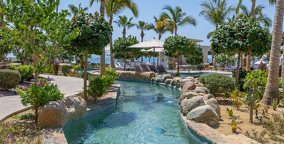 Villa La Valencia Provides Modern Elegance in Cabo
