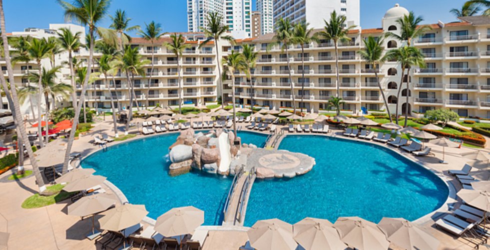 9 Best Party Resorts In Puerto Vallarta, Mexico - Updated 2023