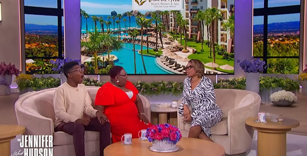 Jennifer Hudson Helps a Son Pull Off an Epic Surprise for His Amazing Mom