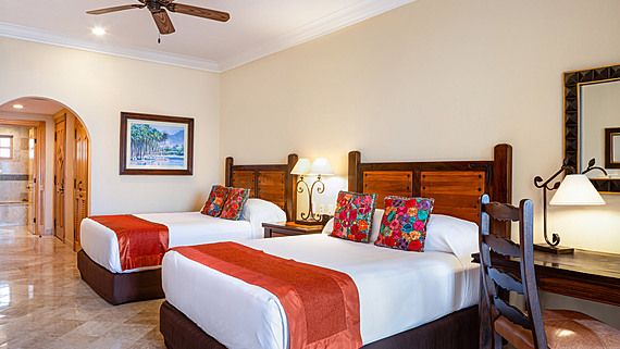 Deluxe Superior Room Villa La Estancia Beach Resort & Spa, Los Cabos