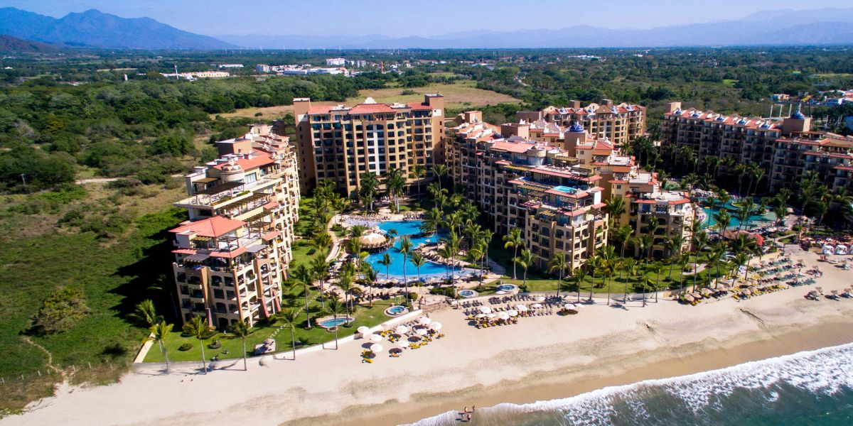 villa la estancia riviera nayarit Best resorts with direct beach access in Riviera Nayarit