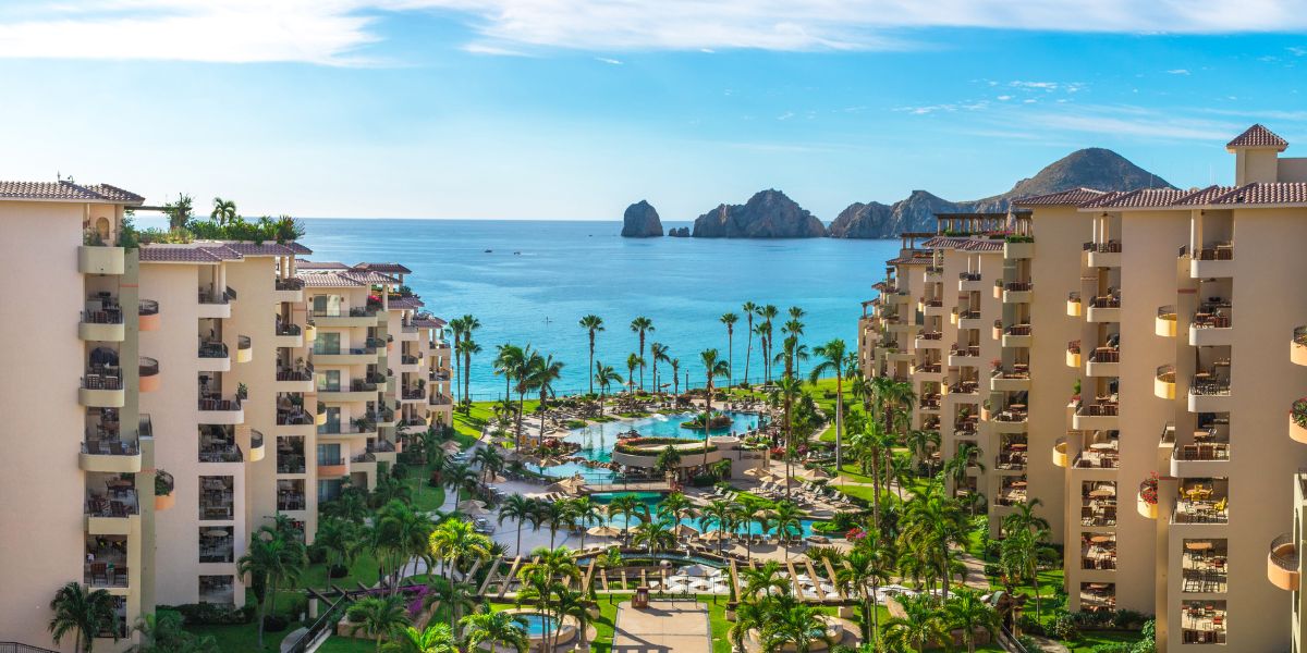 Hermosa vista de resort Villa la Estancia Cabo