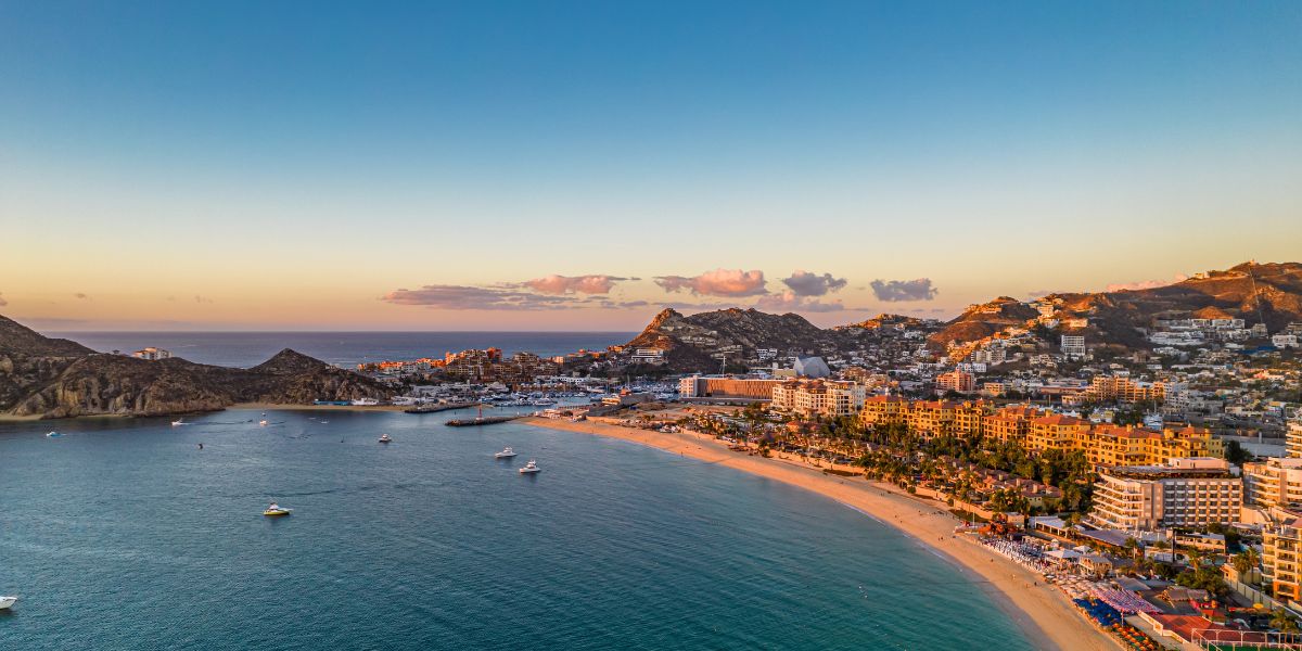 ¿Dónde alojarse en Los Cabos con todo incluido y kids club?