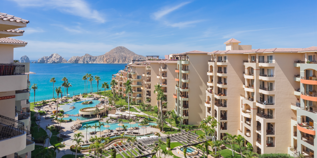 Which hotels in Cabo San Lucas have the best ocean views?