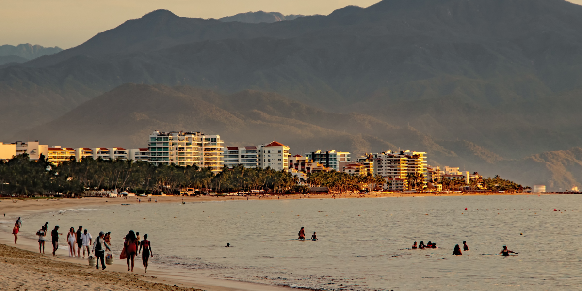En que playa de Puerto Vallarta es seguro nadar