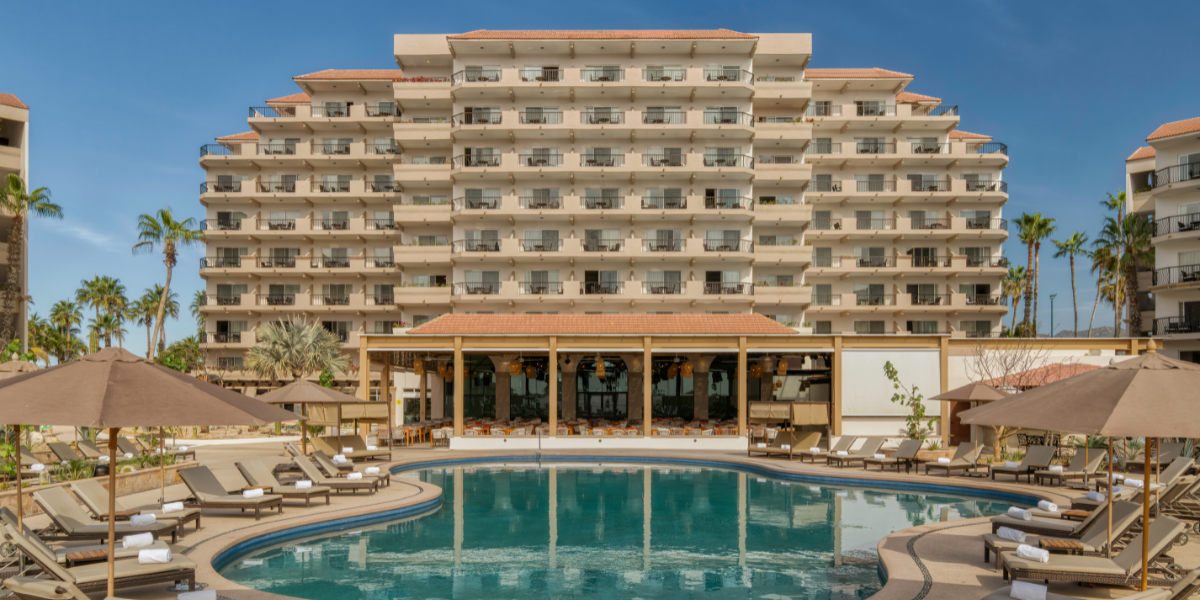 Family vacations at an all inclusive resort in Cabo
