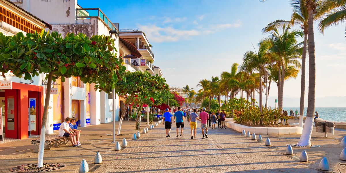 ¿Cuando es la temporada de huracanes en México? Temporada de Huracanes en Puerto Vallarta