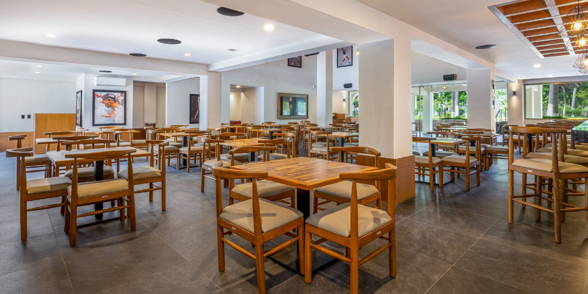 Los mejores sport bar en Puerto Vallarta nuevo restaurante en Villa del Palmar Puerto Vallarta