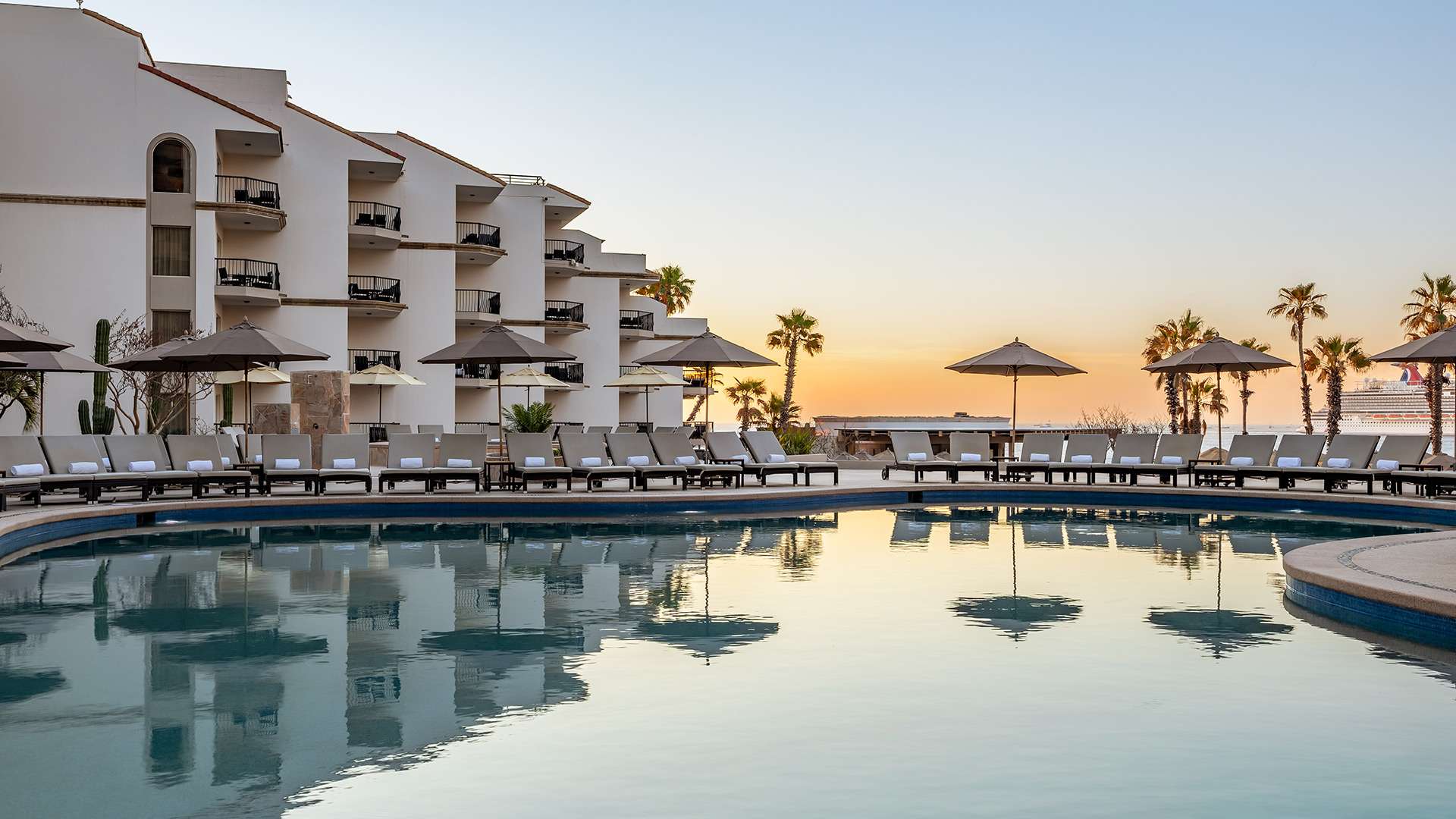 Villa Del Palmar Cabo San Lucas Pools