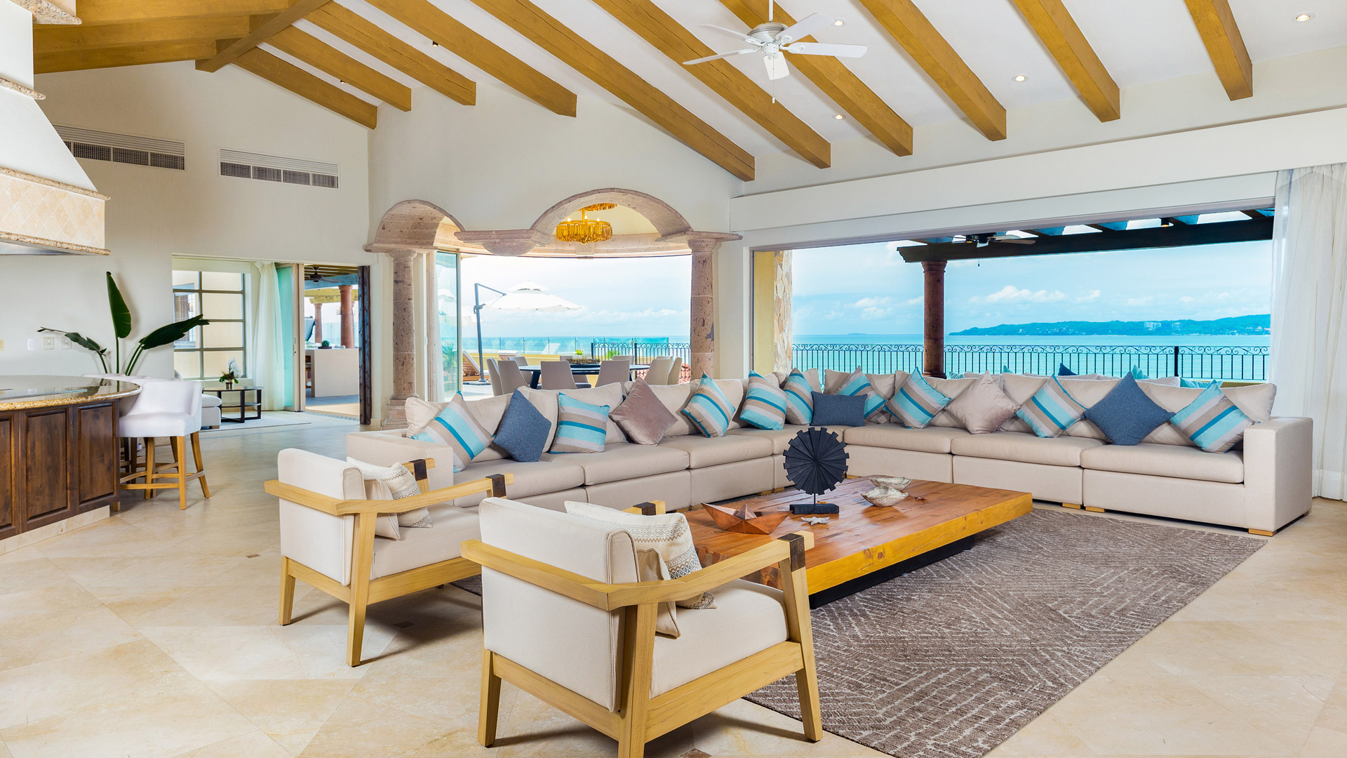 Picture of Script Penthouse Luxury Yacht Villa Concierge Lounge